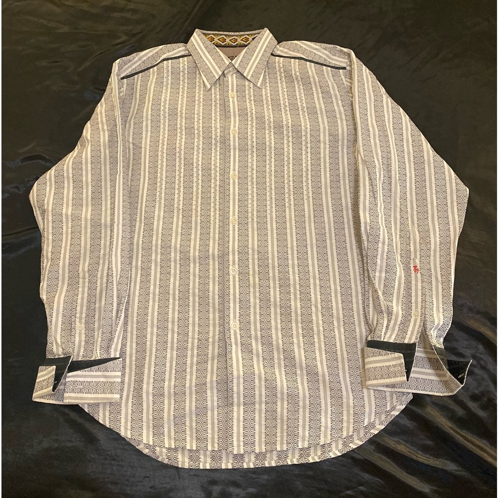 Robert Graham Black and White Patterned Button Down Shirt